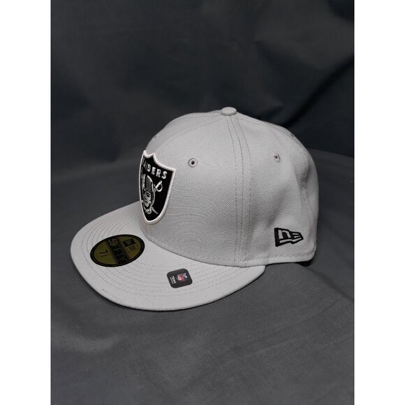 New Era 59Fifty Las Vegas Raiders Fitted Cap Grey Size 7 3/4 NEW WITH TAGS! - Picture 6 of 7